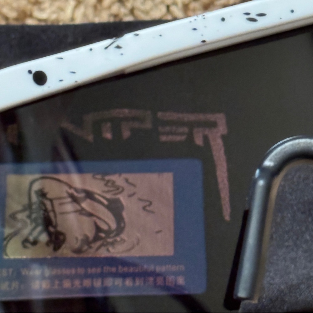 NWT Pit Viper Polarized Sunglasses White/Black Splatter – Brand New with Extras - Picture 8 of 8